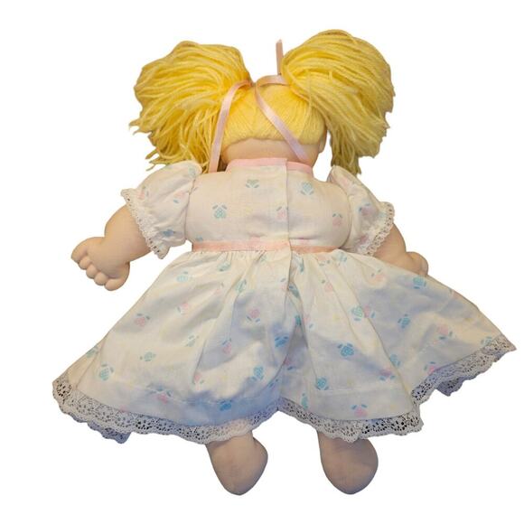 Cabbage Patch Kids - Picture 4 of 4